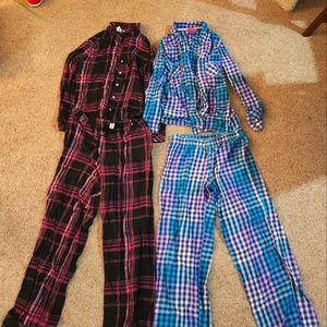 Victoria Secret, 2 Pj sets,size medium fits like small/medium.